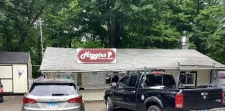 It’s Back! Higgie’s Re-Opens in Higganum