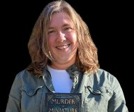 Daughter of Two HK Teachers Publishes a Second Book